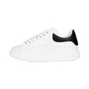 Alexander McQueen Oversized Sneaker Smooth Calfskin Black White