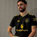 Adidas Originals Manchester United Soccer Jersey Fan Edition