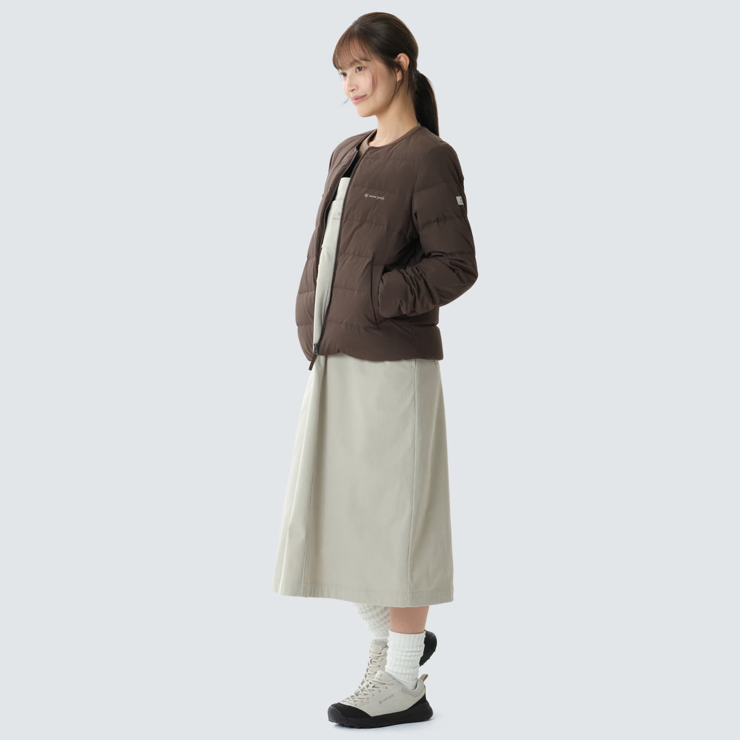 Peak Down Jackets Crew Neck Moderate