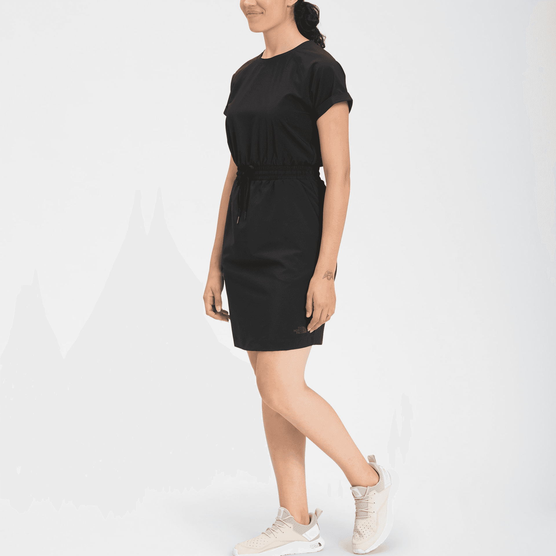 THE NORTH FACE NEVER STOP DRESS Short Sleeved Dress Black