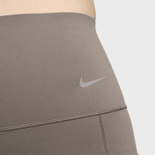 Nike Universa Sports Ore Gray/Black