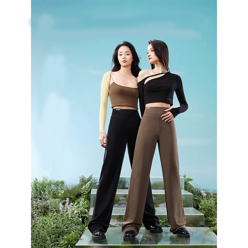 SIINSIIN Moderate Straight Fit