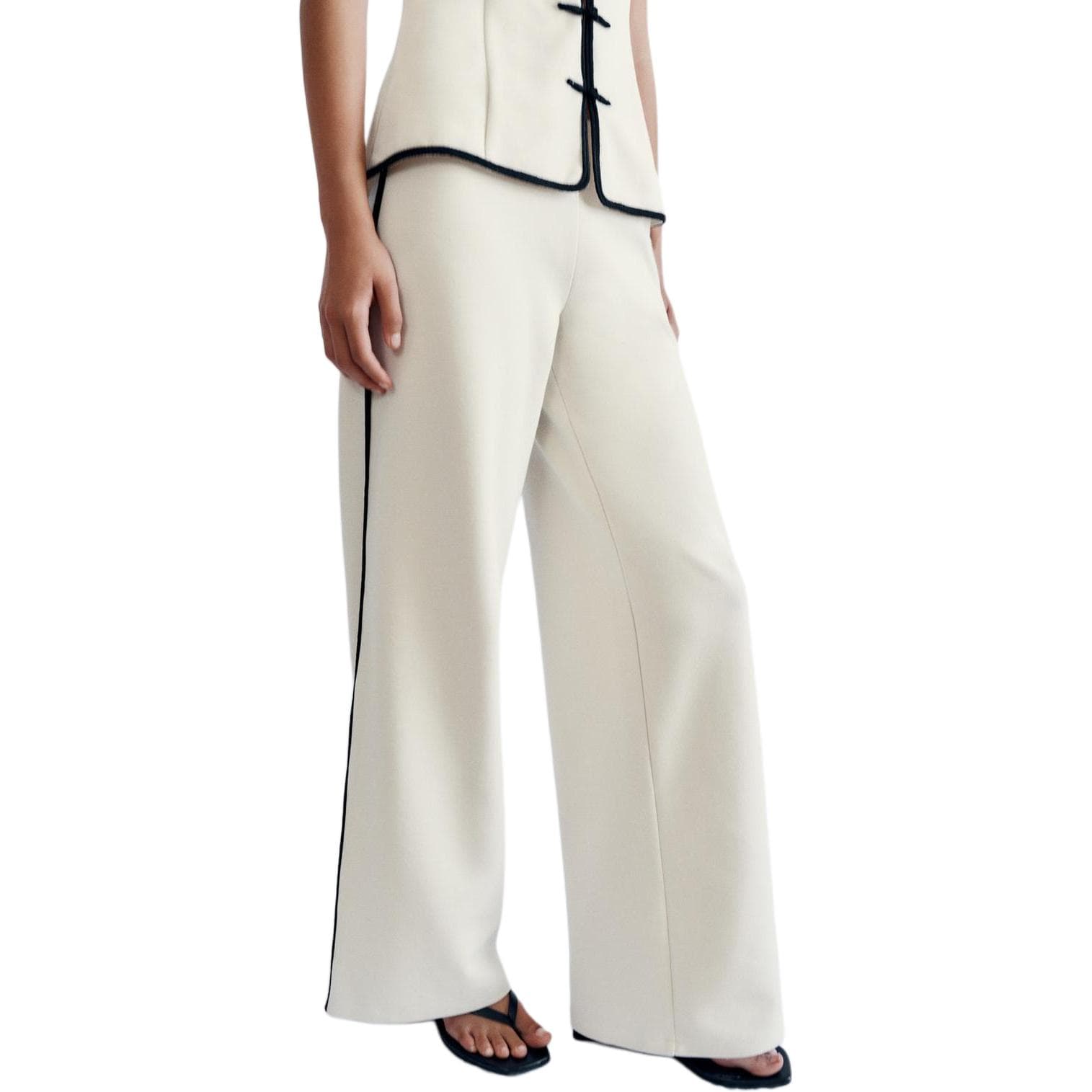 ZARA Medium Nude Moderate Wide Leg