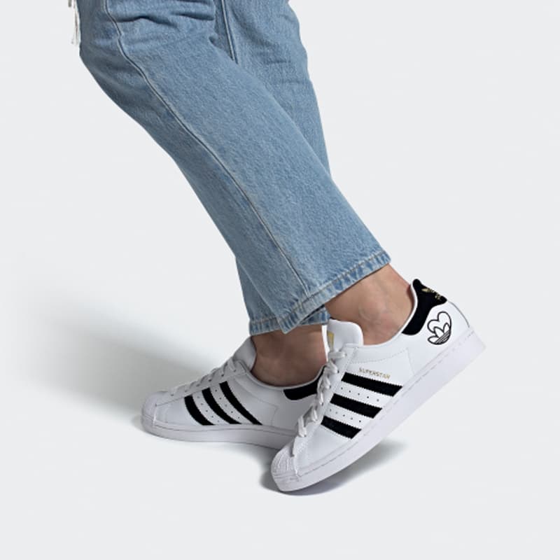 Adidas Wmns Superstar 'Heart Logo White'