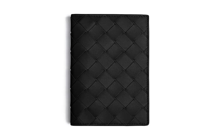 Bottega Veneta Cow Passport Holder Black Basic Set (Bag+Dust Bag)