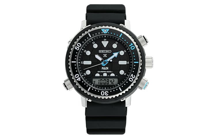 SEIKO Solar Movement Silicone Strap Watch Black Dial Black