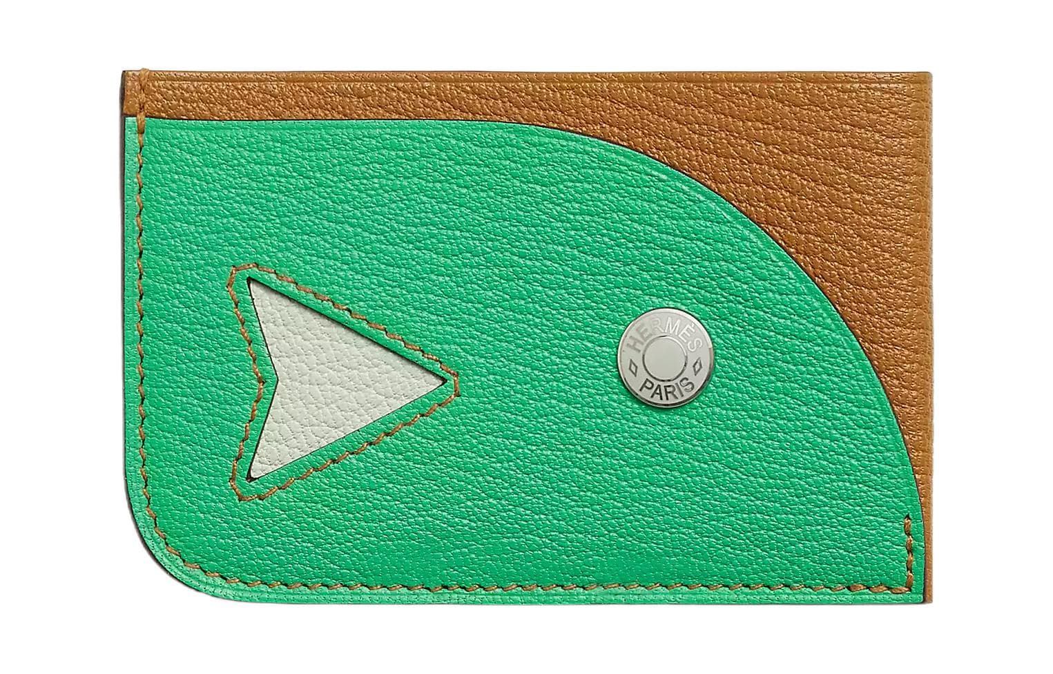 HERMES Poisson Mysore Goat Skin Card Holder Caramel/Green Box Not Included
