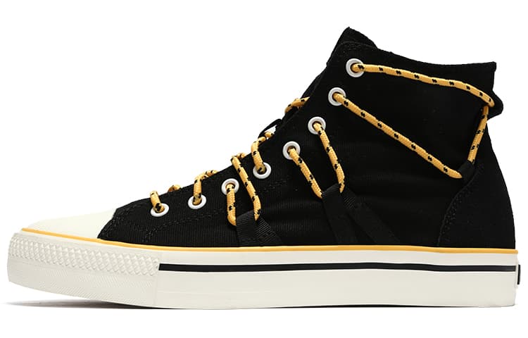 Pony Shooter High Canvas Black