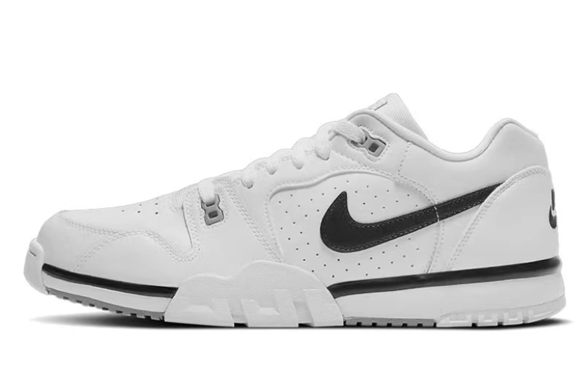 Nike Air Cross Trainer 3 811 Manufacturing, Super Pink Hero Liquid White Black Gray