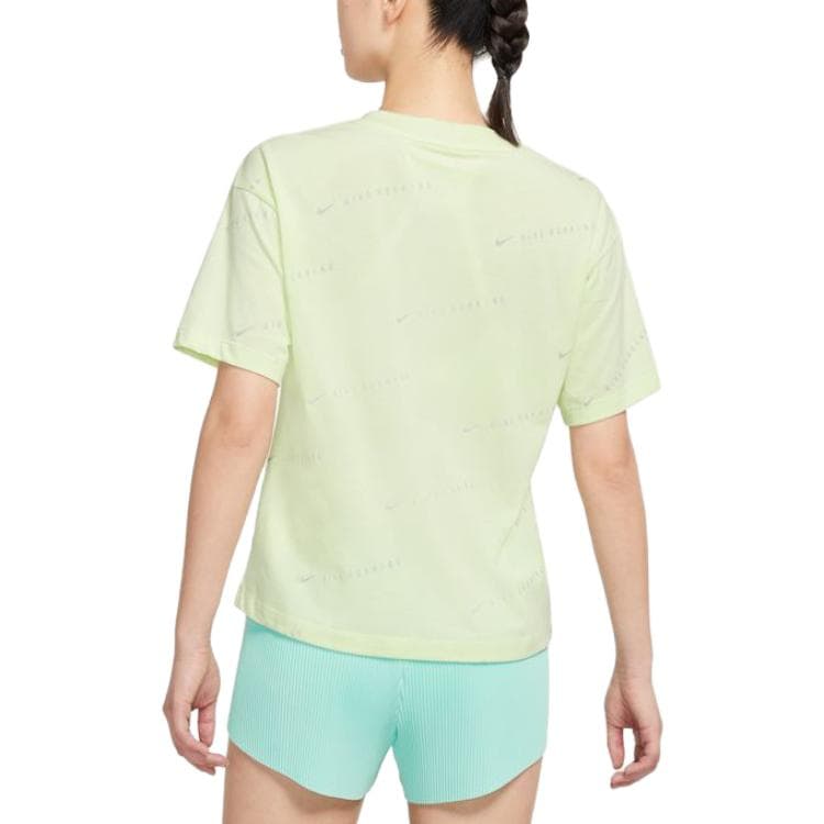 Nike Set in Sleeve T Shirt