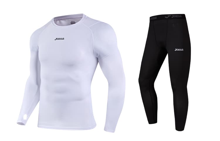 White Top+Black Pants