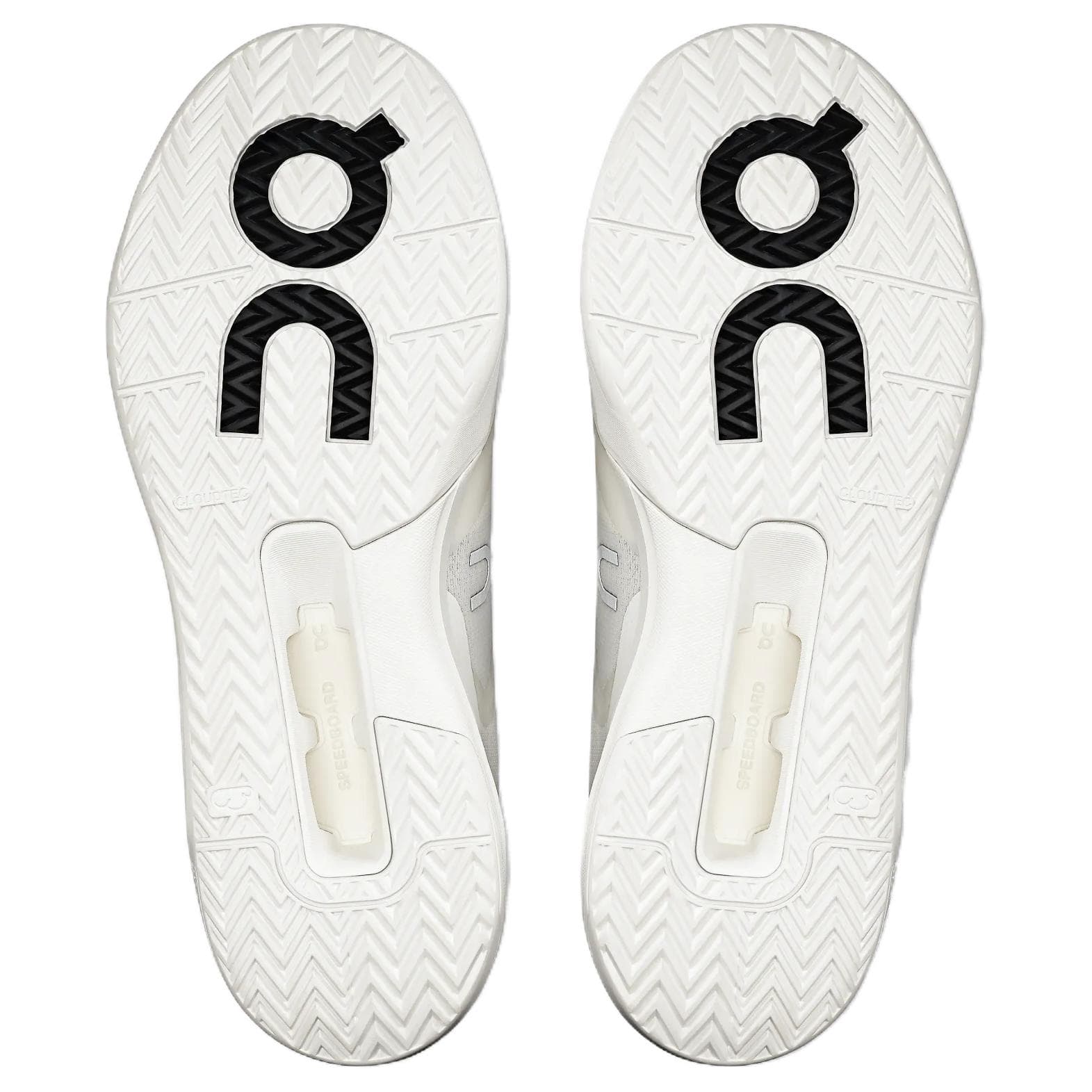 On The Roger Advantage Lightweight Tennis White