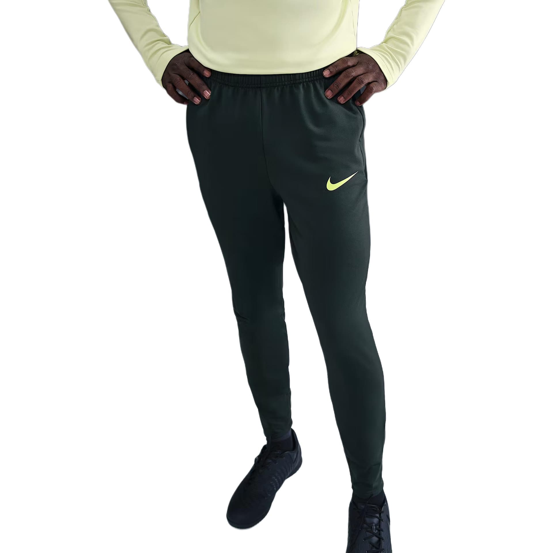 Nike Strike DriFIT Soccer