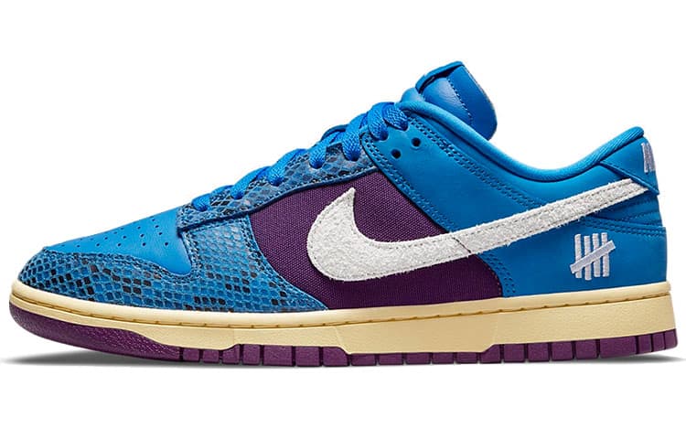 Nike X Undefeated Dunk Sp '5 On It'