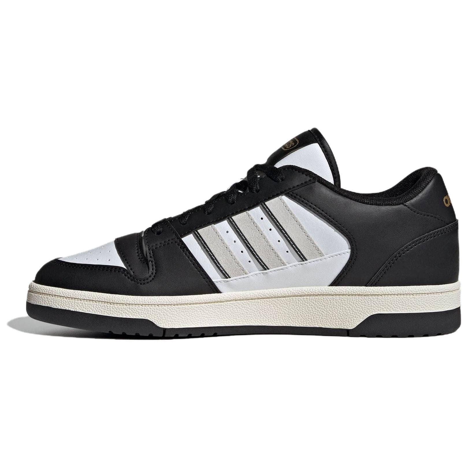 Adidas TURNAROUND