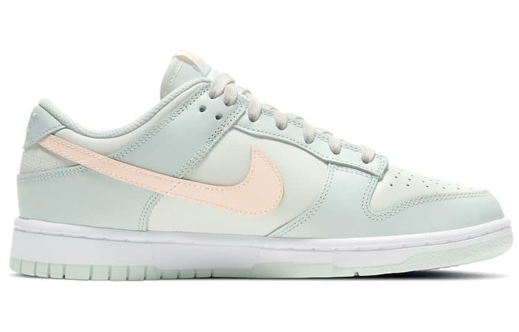 Nike Dunk 'Barely Green'