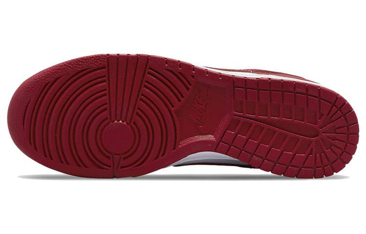 Nike Dunk 'Gym Red'