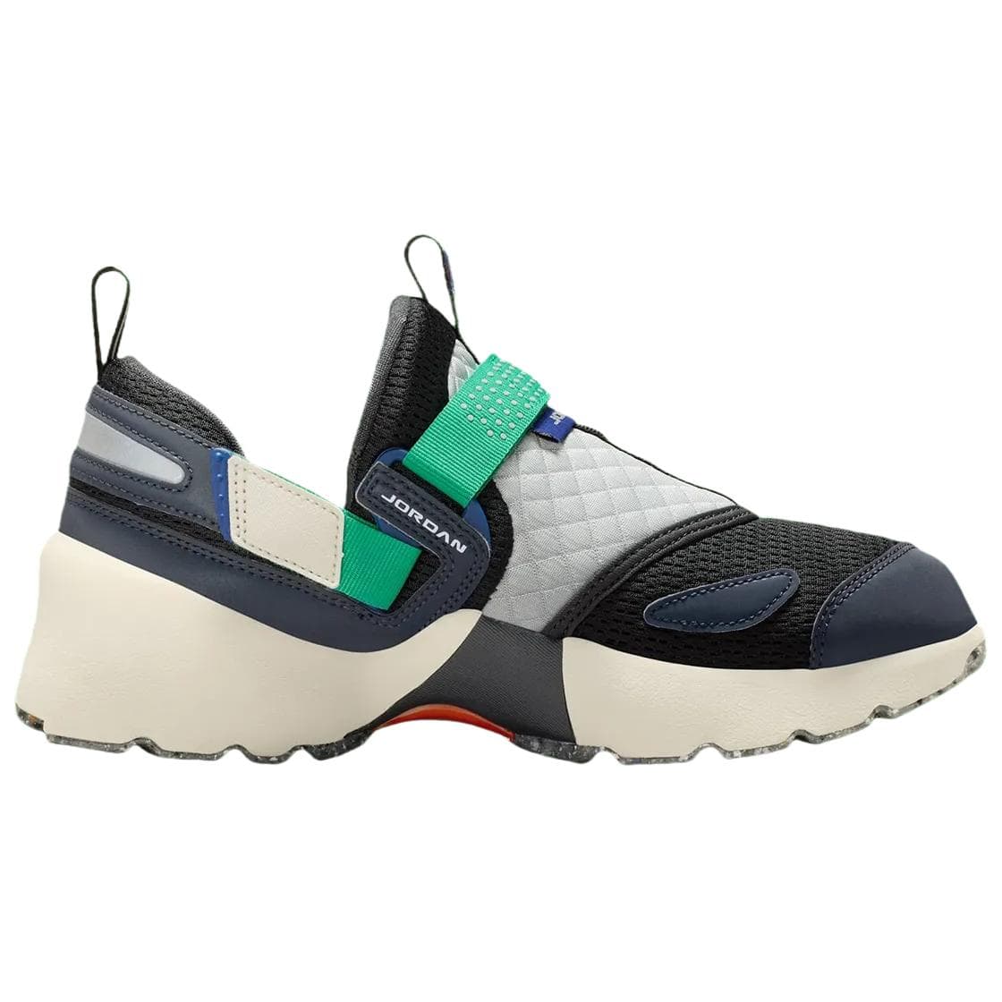 Jordan Trunner LX Vintage Black White