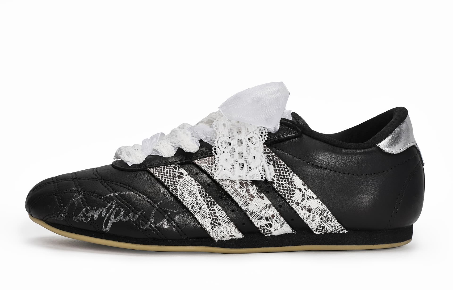 Adidas Originals Taekwondo REGO Hot Dog, Moonlight Lace Black White Silver Black White Silver