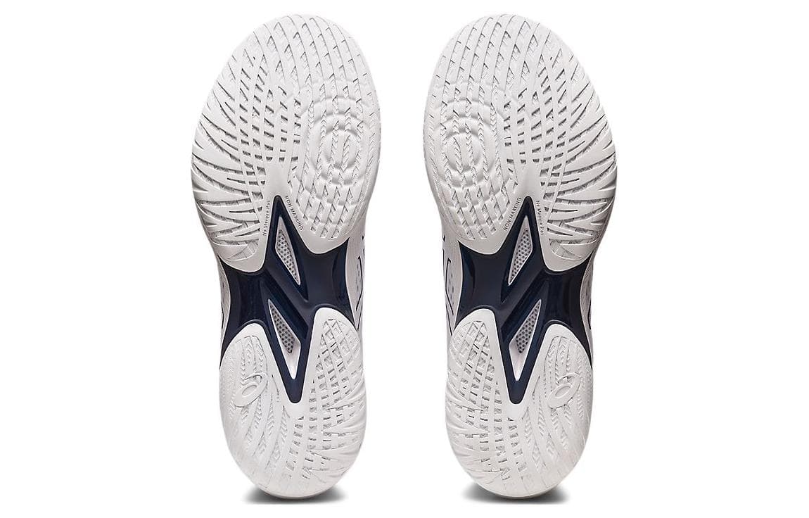 ASICS Gelhoop V15