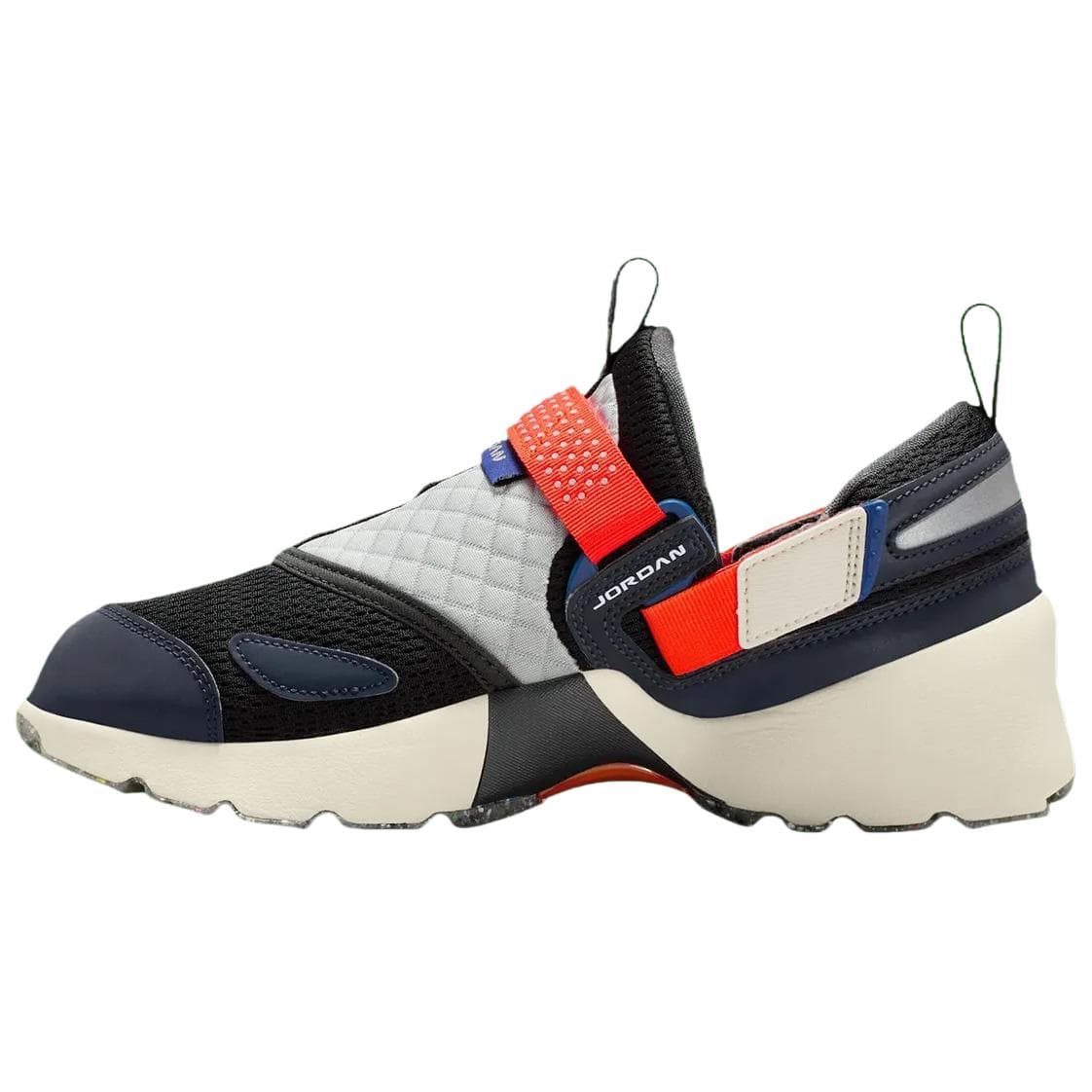 Jordan Trunner LX Vintage Black White