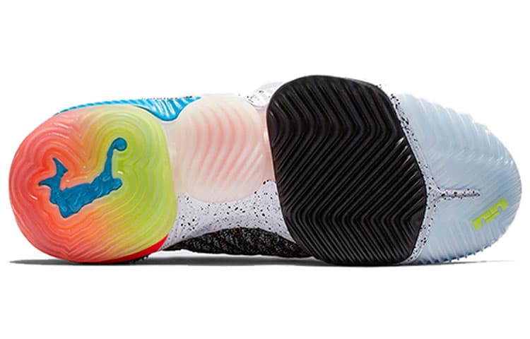 Nike LeBron 16 Ep 'What The'
