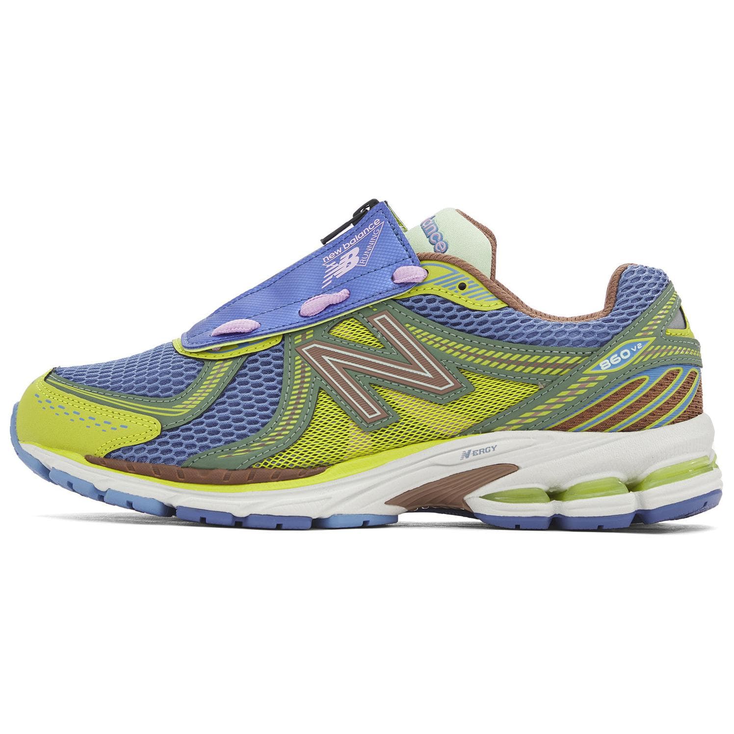 860 Up There x 860 New Balancev2 '2000's Tropes'
