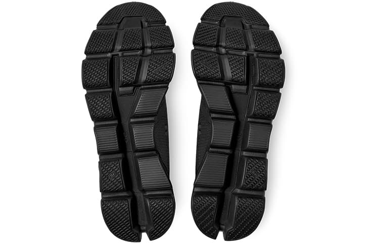 On Cloudflyer 'Triple Black'