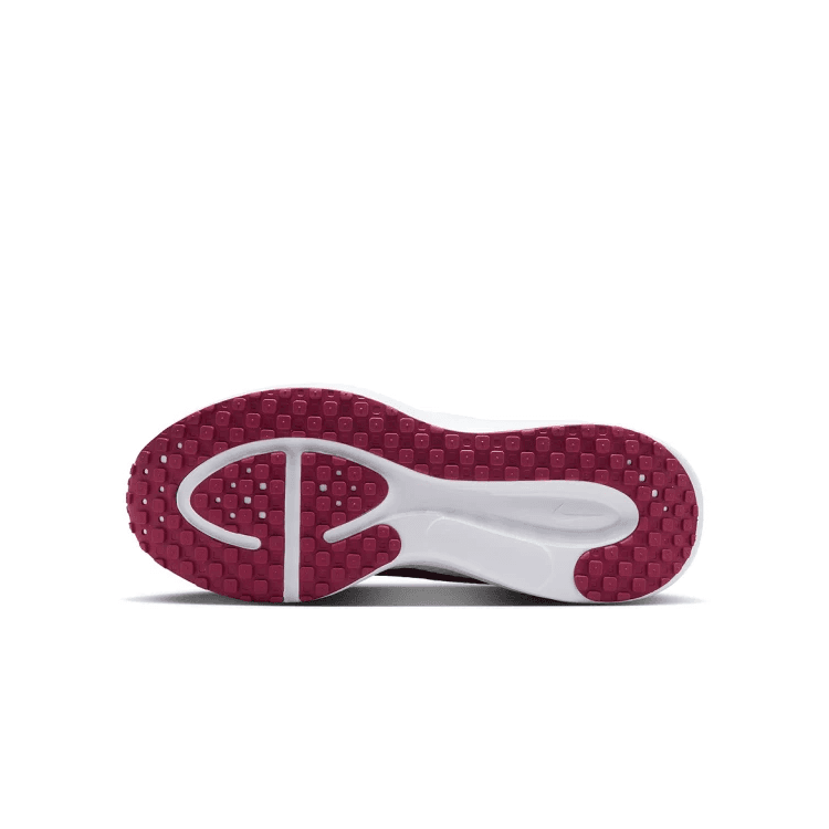 Nike REVOLUTION 8
