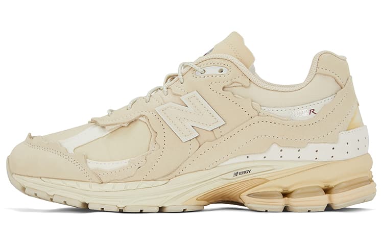 New Balance NB 2002R Synthetic City Commuting Beige