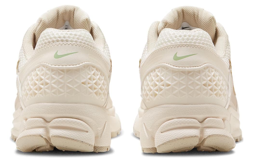 Nike Zoom Vomero 5 Sail Light Orewood Brown