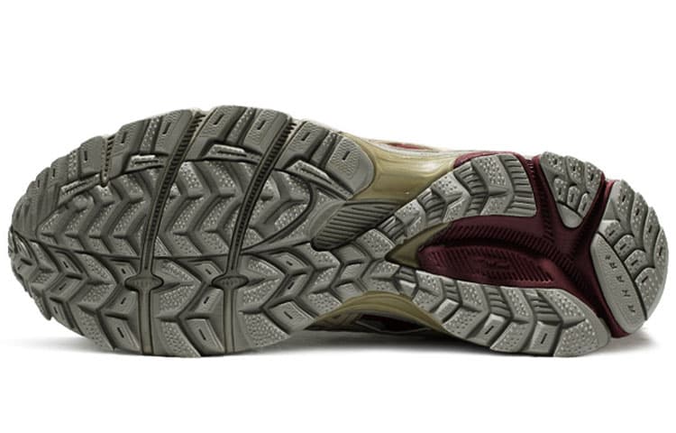 Asics GelKahana 8 Glacier Grey