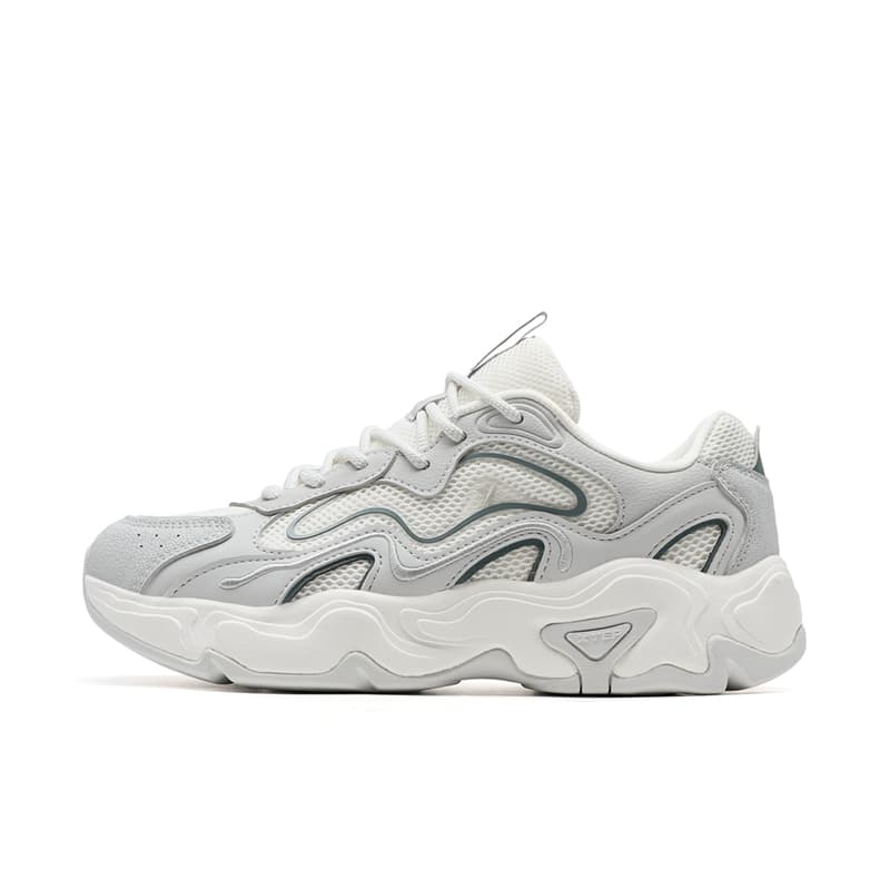 XTEP Nomadic Lightweight Sail White Phantom Gray