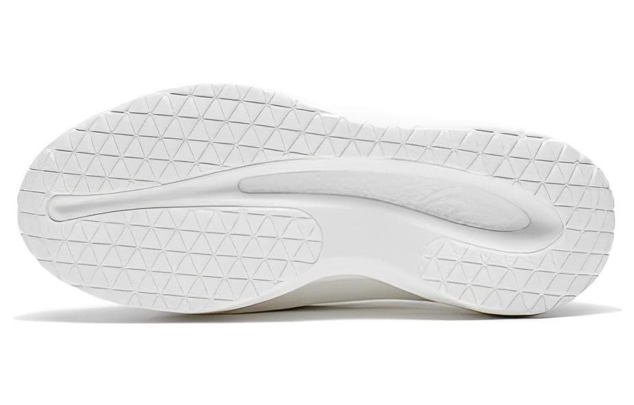 LiNing Cloud Travel Fluffy AntiSlip WearResistant Lightweight LowTop Sports Ecru