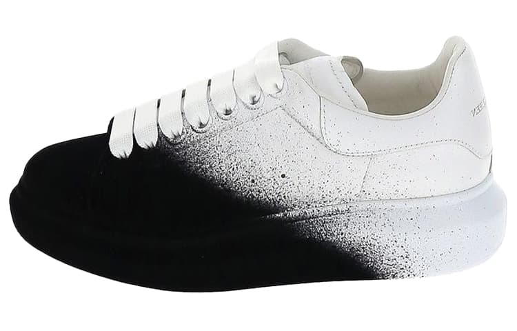 Alexander McQueen Oversized Sneaker 'White Black Velvet Spray'