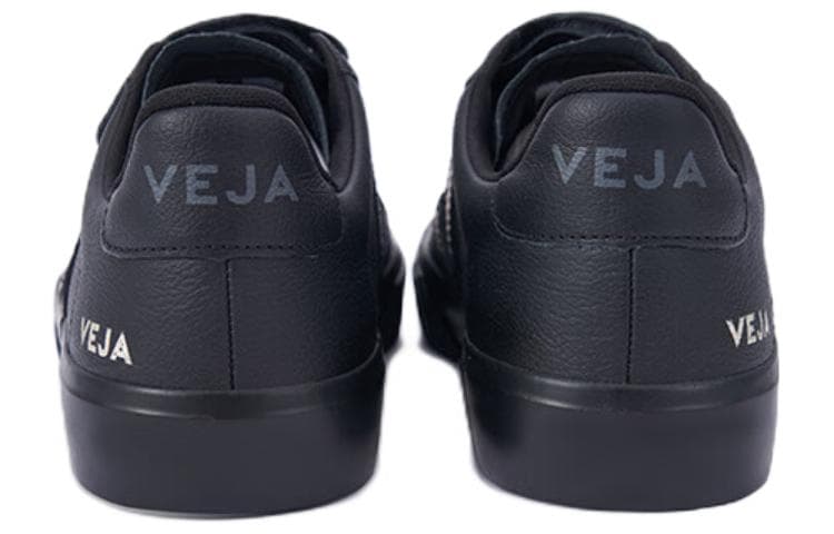 VEJA Recife Chromefree 'Full Black'