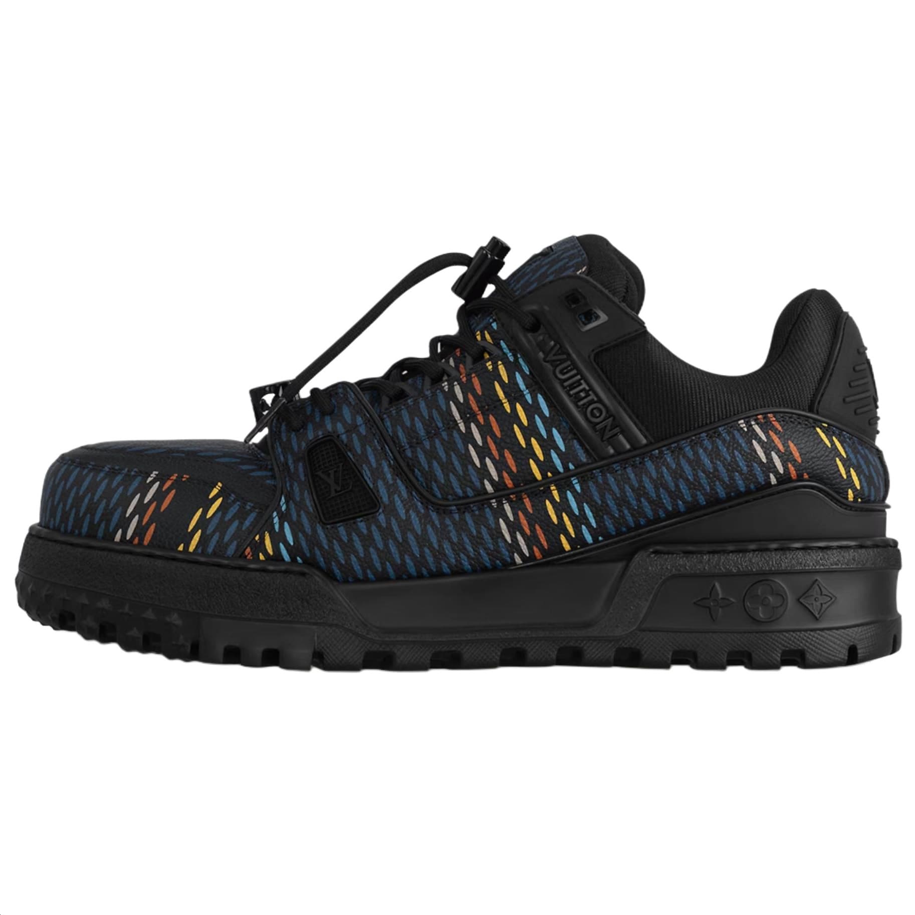 LOUIS VUITTON Trainer Maxi Black