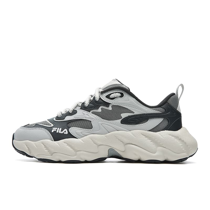 FILA FERN 2S Breathable Coverage Lightweight Height Increasing Chunky