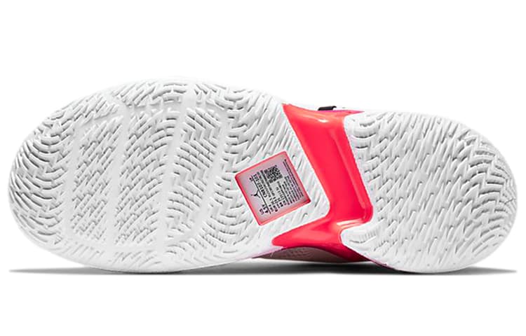 Jordan Why Not Zer0.3 SE Spruce Aura Flash Crimson GS