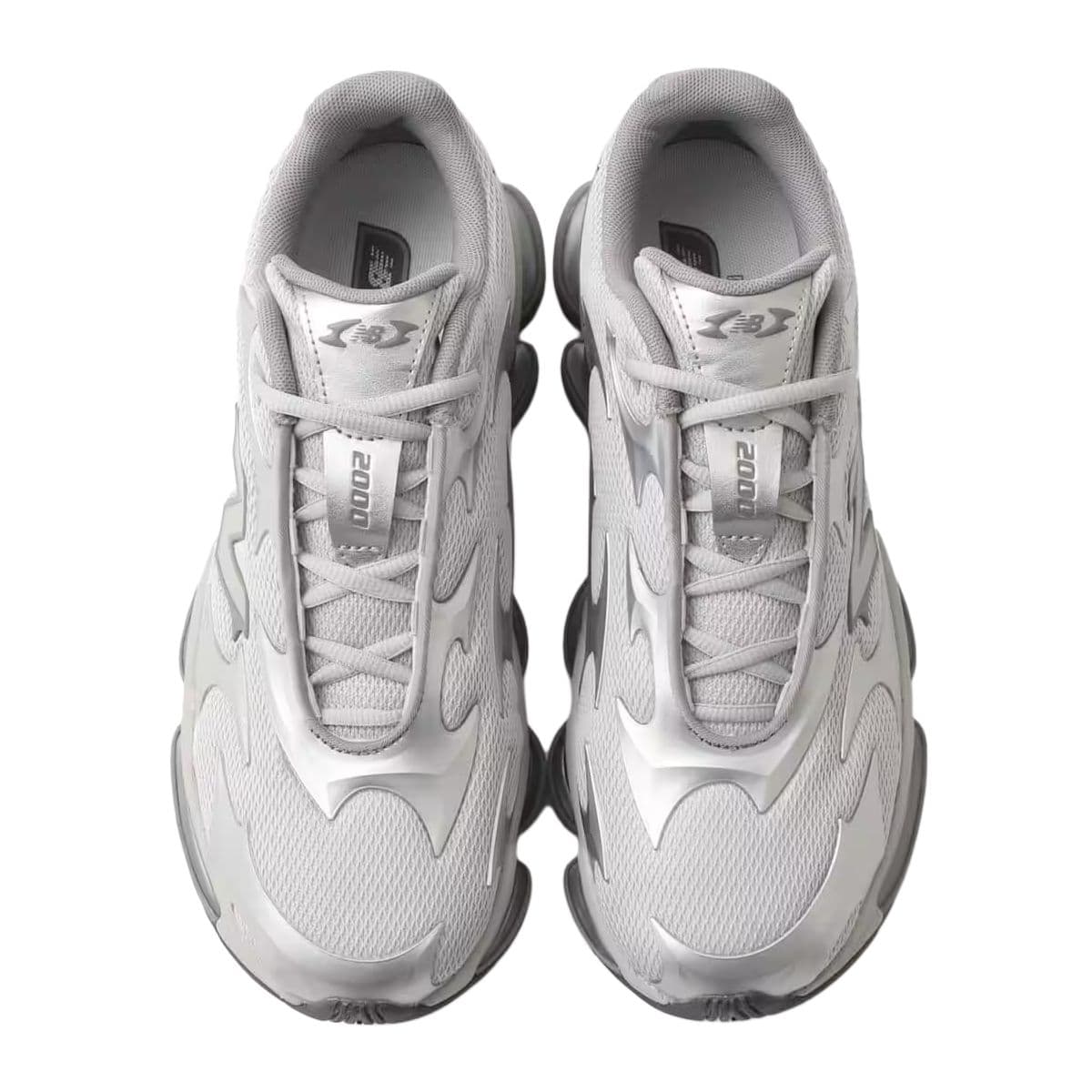 2000 New Balance 'Silver Metallic'