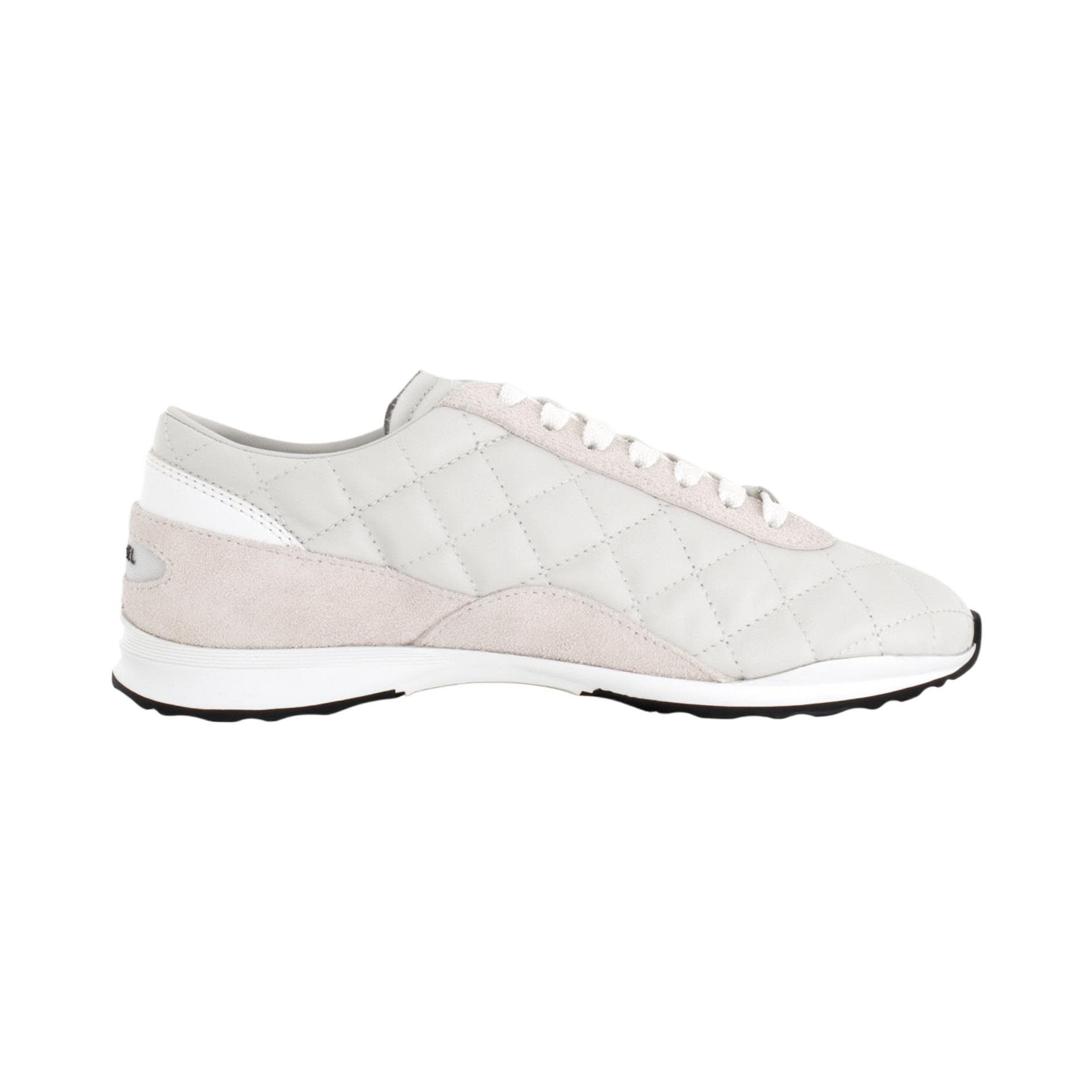 CHANEL 26C 1cm White
