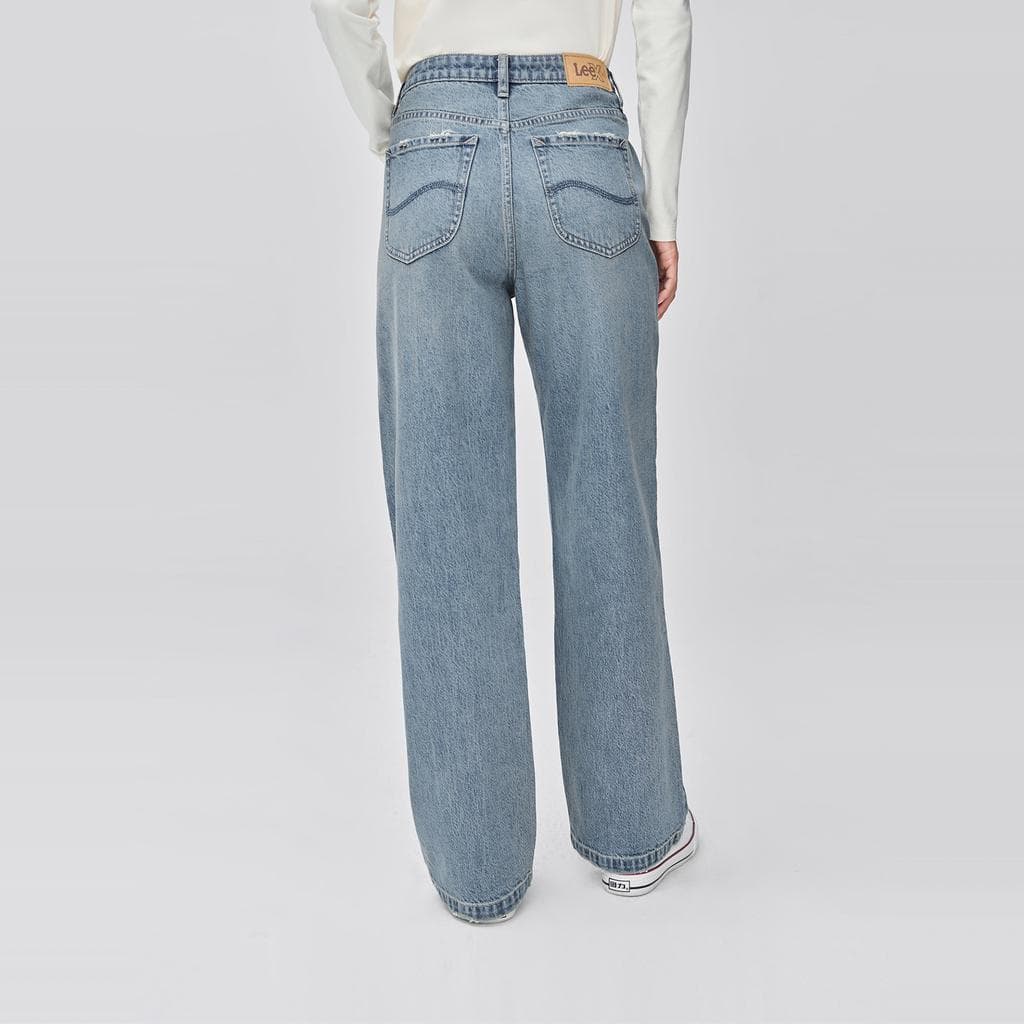 Lee Jeans Light Blue Moderate Straight Fit