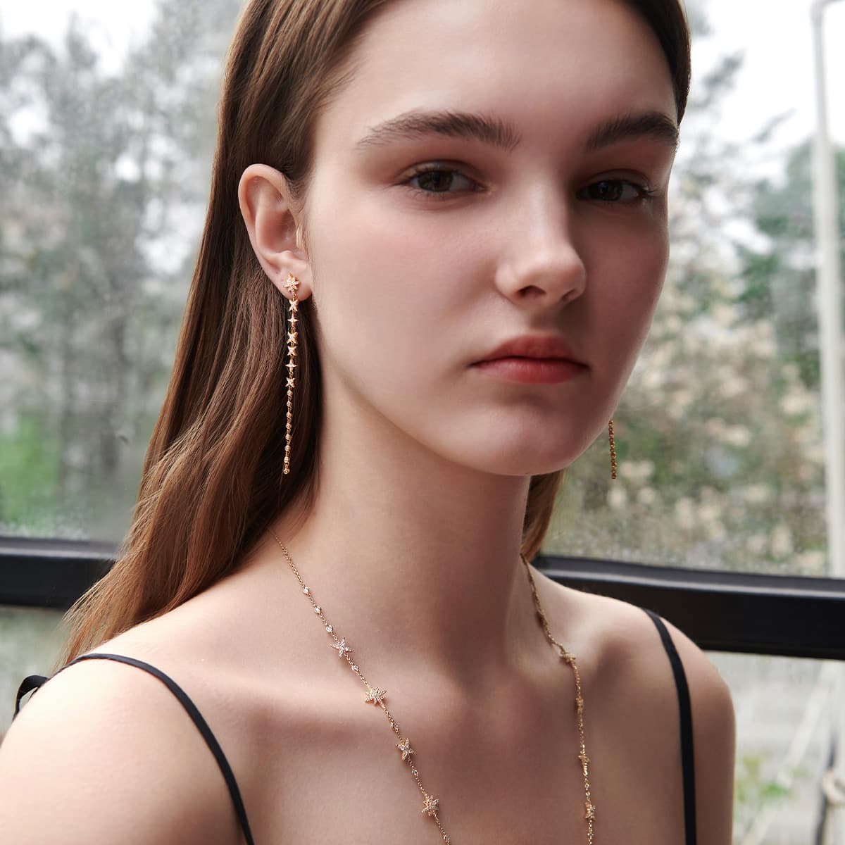 Apm Monaco Earrings Gold