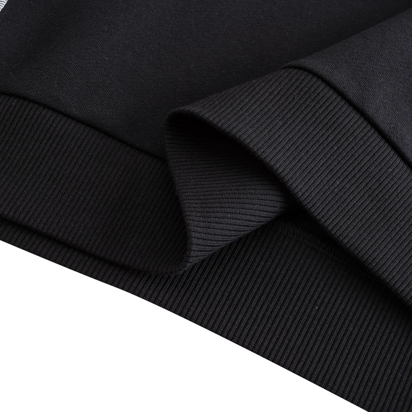 ANTA Sweatshirts Basic Black3 Vneck Moderate