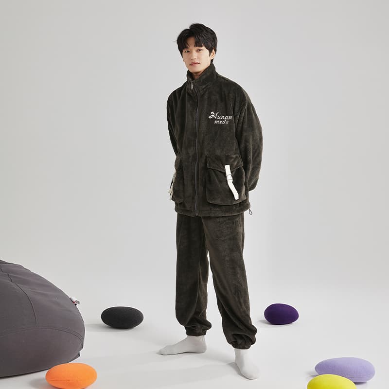 DAMOSΒ·LOVE Pajama Sets