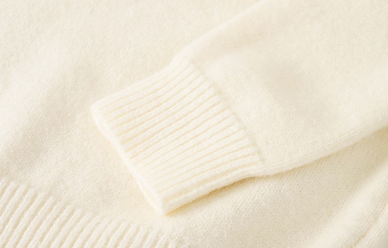Umoumo Sweaters Crew Neck Moderate Straight Fit