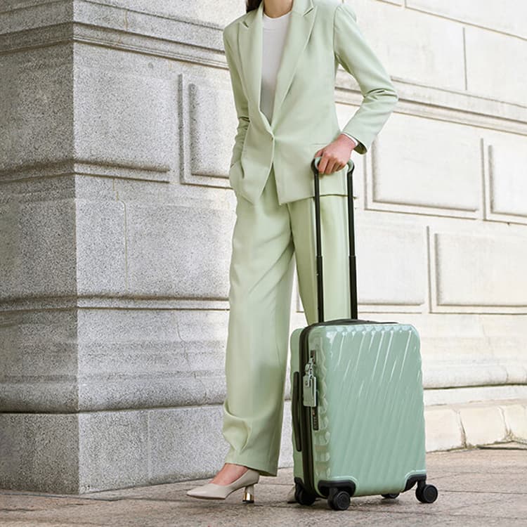TUMI 19 Degree Luggage Morning Mist Green