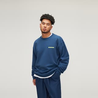 UNDEFEATED Sweatshirts Crew Neck Moderate Regular