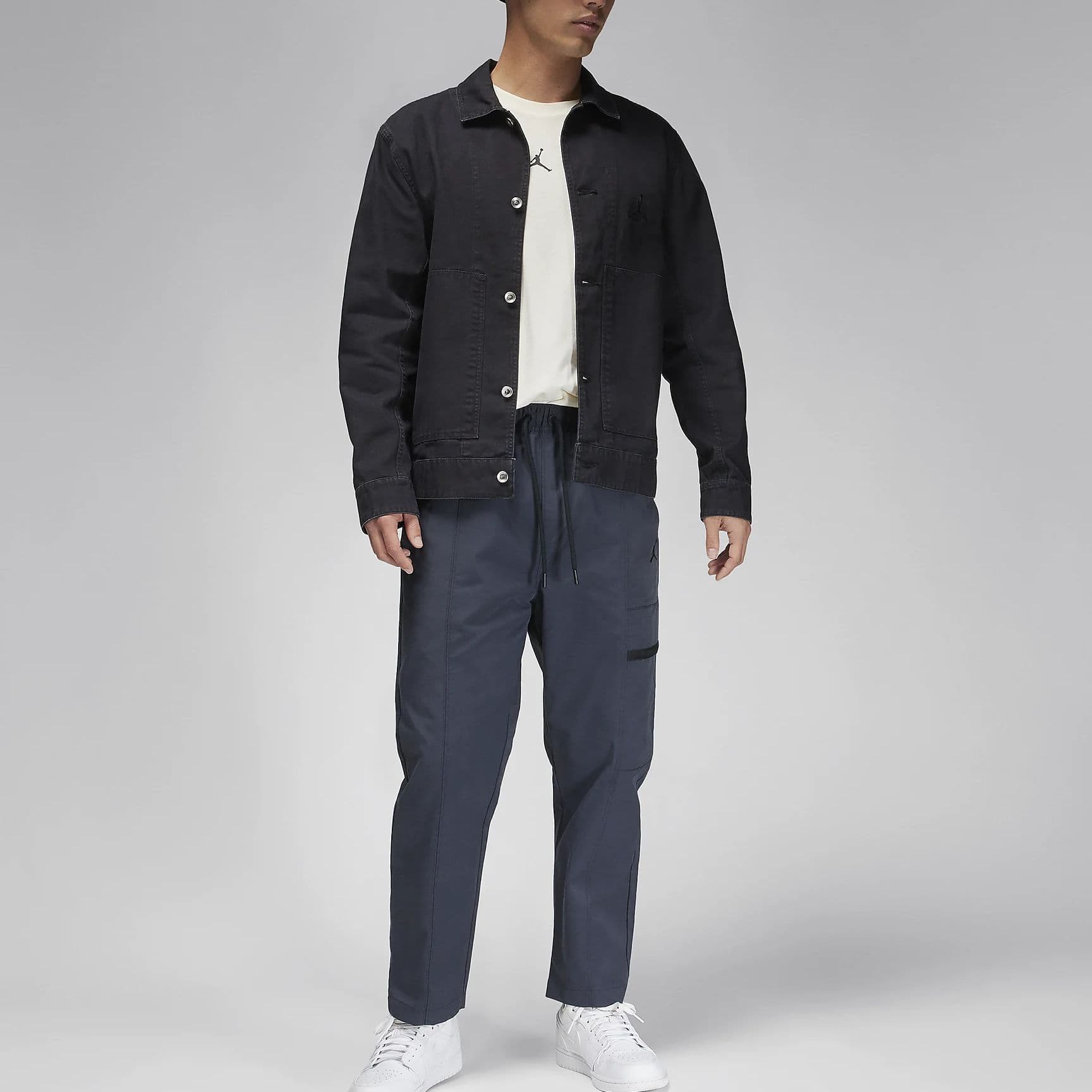 Jordan ESSENTIALS Black