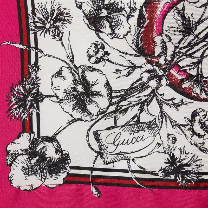 GUCCI SS25 Knitwear Red White